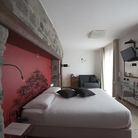 Hotel Villa Colico 3*