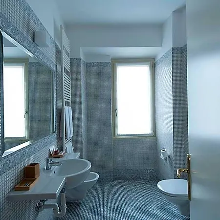فندق Hotel Villa Colico 3*