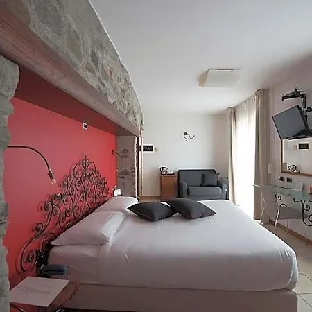 فندق Hotel Villa Colico 3*