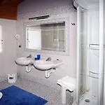 Hotel Villa Colico Hotel 3*