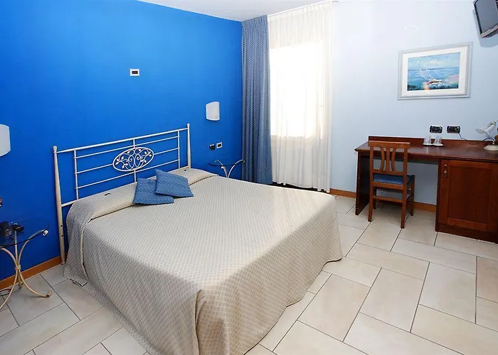 Hotel Villa Colico Колико