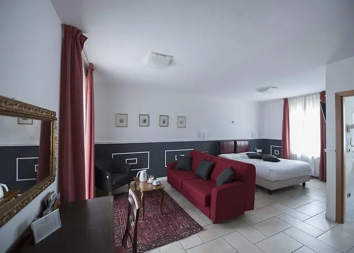 Hotel Villa Colico Отель